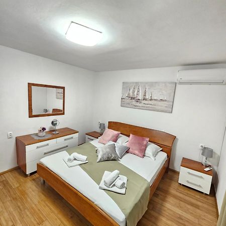 Apartments Iva Makarska Buitenkant foto