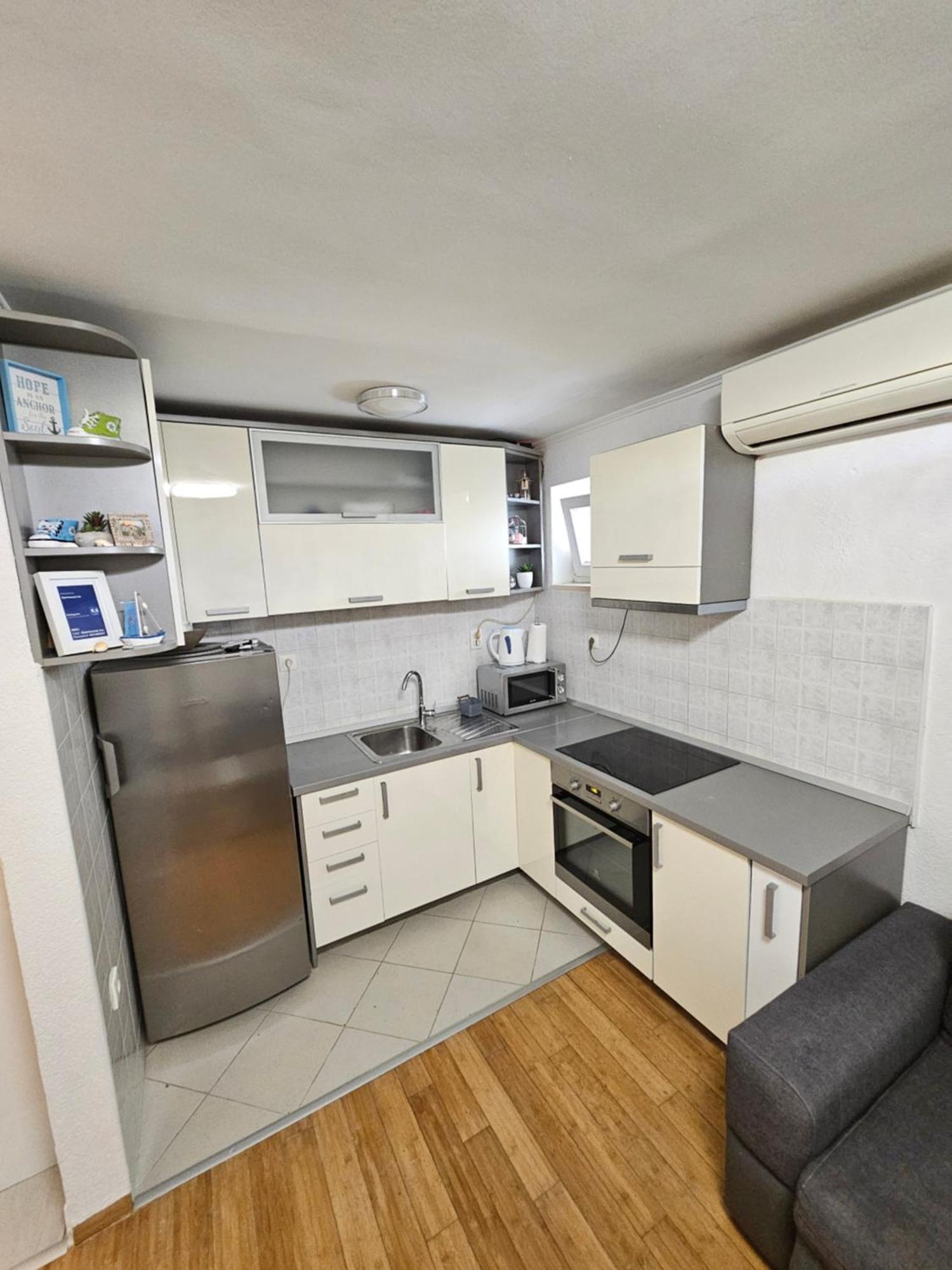 Apartments Iva Makarska Buitenkant foto